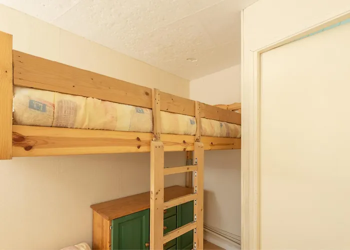 Ski, Au Pied Des Pistes * La Mongie